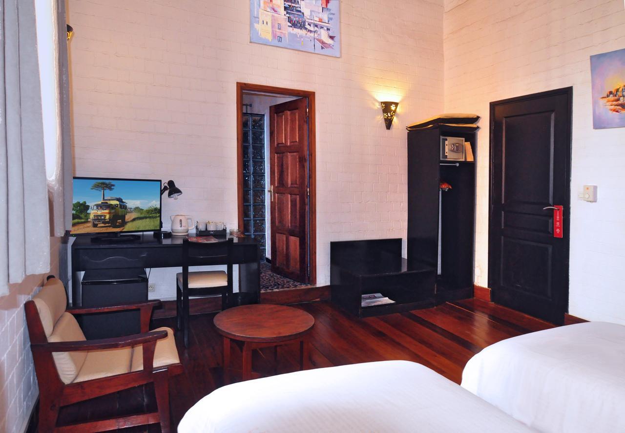 Rova Hotel Antananarivo Exterior foto